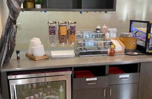 Roanoke Hotel | Home2 Suites by Hilton Roanoke