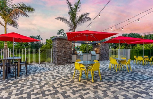Vero Beach Hotel | Home2 Suites By Hilton Vero Beach I-95