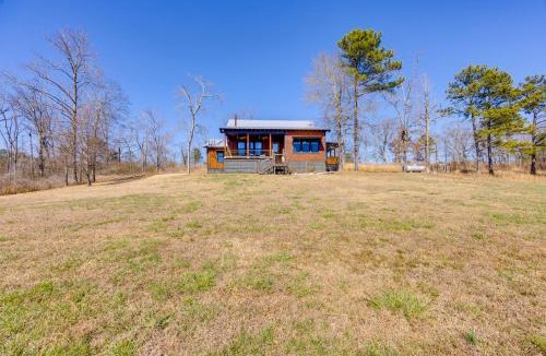 Altoona House | Hot Tub and Grill Mtn-View Altoona Cabin