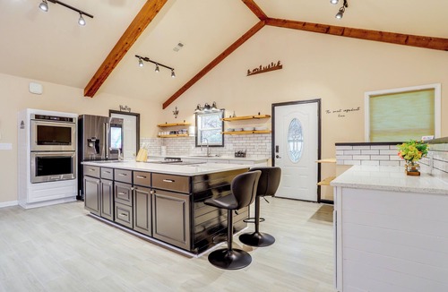 Dawsonville House | Hot Tub + Fire Pit: Spacious Home Near Lake Lanier