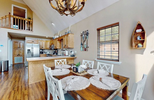 Hayesville House | Hot Tub & Stunning Views! Hayesville Retreat