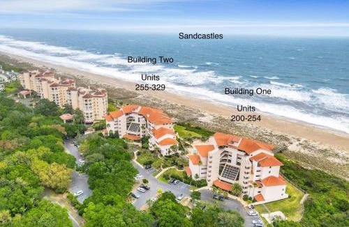 American Beach House | Hotel Side Condo at Amelia Island Plantation with Balcony, WiFi & Shared Pool