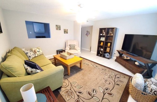 Crescent Beach House | House ∙ 2 bedrooms ∙ 6 guests