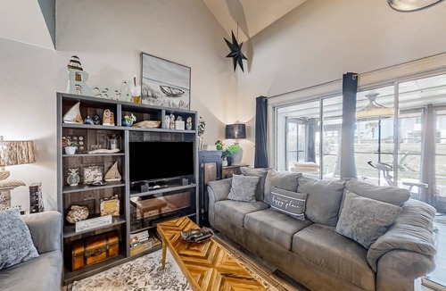 Vilano Beach House | House ∙ 2 bedrooms ∙ 4 guests