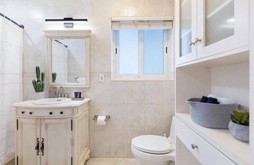 Santa Barbara Estates House | House ∙ 3 bedrooms ∙ 8 guests