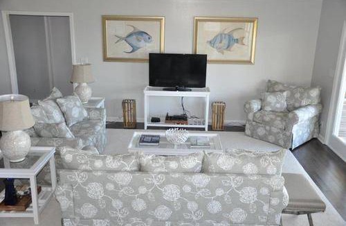 Holden Beach House | House ∙ 4 bedrooms ∙ 8 guests