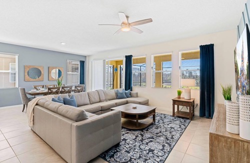 Loughman House | House ∙ 5 bedrooms ∙ 10 guests
