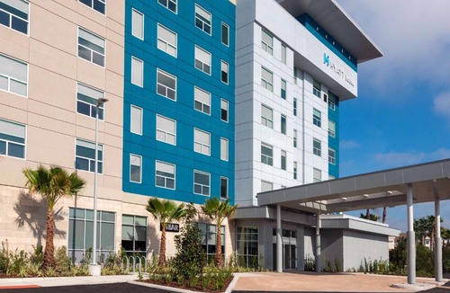 Airport North Hotel | Hyatt House Orlando Airport