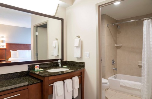 Bayou Oaks Hotel | Hyatt Place Sarasota/Bradenton Airport