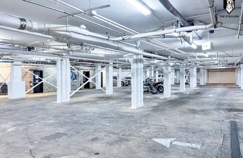 Downtown Memphis Apartment | `Iconic Memphis` Loft - Spacious 2BD in the heart of the Downtown (Loft#303)