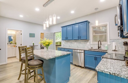 Pittsburgh Cottage | Ideal ATL Base 2 Mi to Mercedes-benz Stadium, Dtwn