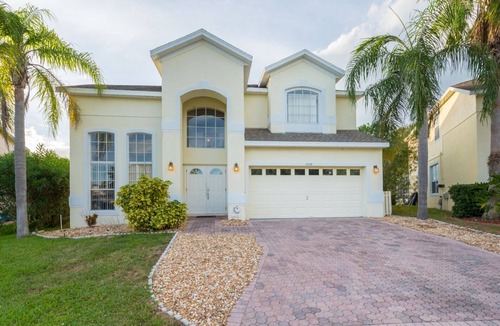 Highlands Reserve Villa | Ideal family villa/large private pool/not overlooked/near Disney/on golf course