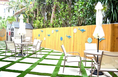 Don Cesar Condo | IDEAL LOCATION ! directly across st from the beach