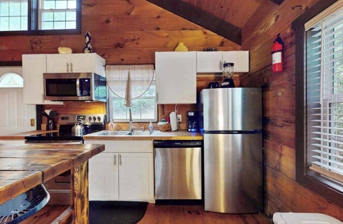 Sautee Nacoochee Cabin | Idlewild Cabin North GA