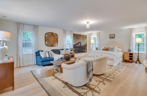 Cave Spring Apartment | Idyllic Cave Spring Studio w/Patio & Fire Pit!