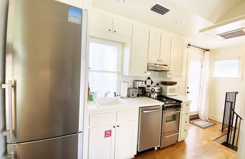 Seaside House | In Seaside, Across From West Side Pool, Guest House, Location + 2 Bikes!