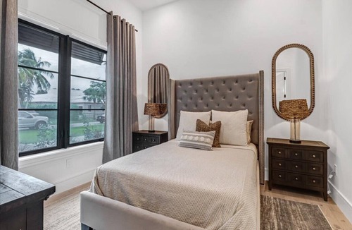 Coquina Sands House | In the heart of Naples - Casa de Coquina 🌅