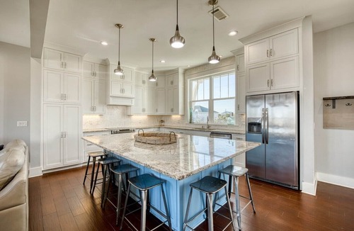 Toilla Segunda House | Incredibly Gorgeous Gulf View Home w/Pool; Spacious kitchen. Pets Welcome.