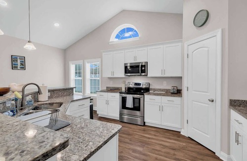 Murrells Inlet House | Inlet Retreat Near Golf, River & Ocean Boat access