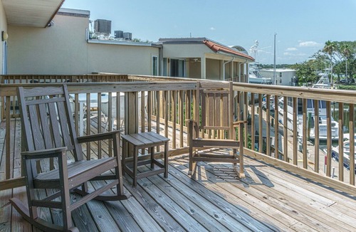 St. Augustine Apartment | Inn at Camachee Harbor View Suite 28