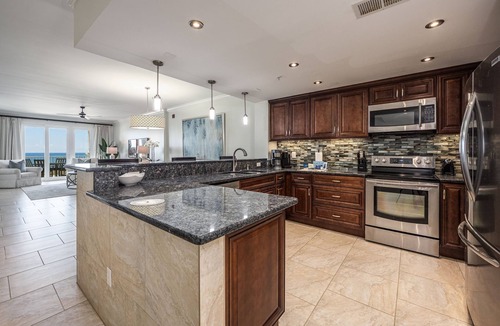 Crystal Shores Condo | Inn at Crystal Beach 307 | by Salt Water Vacations