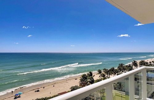 Sunny Isles Beach Apartment | Insta-Worthy. Ocean Front-Best Corner unit in building. Everything is Luxurious