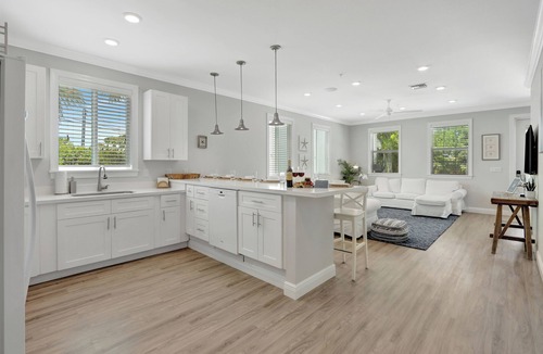 Islamorada Villa | Isla Sands Collection: Sleeps 24, All Ensuite Bedrooms, Waterfront