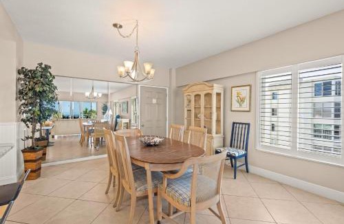 Siesta Key Apartment | Island House Beach Resort 15N