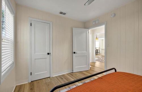Tallahassee House | It's A Vibe- less than 10mins Capital,Hospitals,FAMU,&FSU
