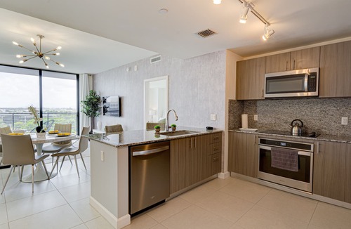 Doral Apartment | JC811 Downtown Doral 1 Bed & 1 Bath
