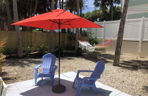 Ocean Breeze Park House | Jensen Beach Bungalow 2!