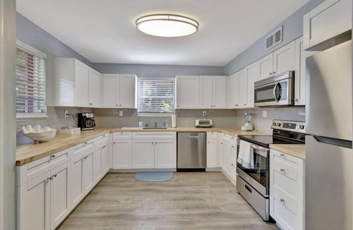 Indian River Estates House | Jensen Beach Tropical Oasis!