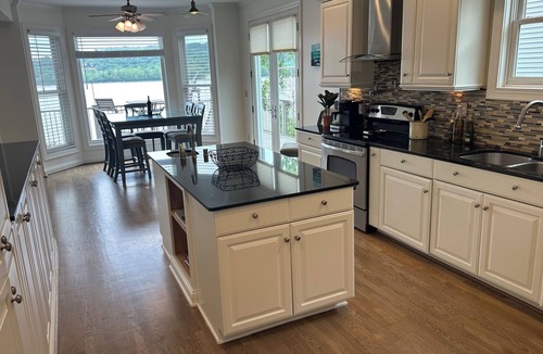 Prospect House | July 4 Wknd Special! Best River View in Prospect! Newly Updated! Private dock.
