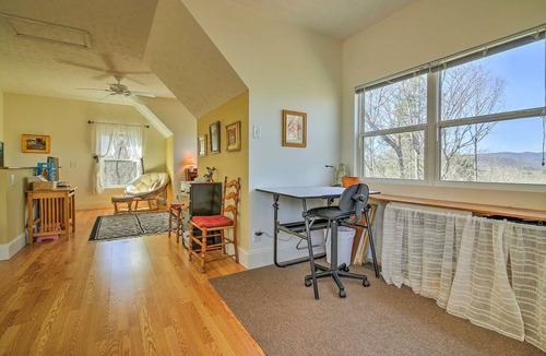Sautee Nacoochee House | July 4th Weekend Discount "Hummingbird House" Private Mt Views DogFriendly