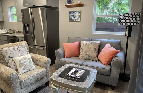 Roseland House | Jumanji House Unit 3