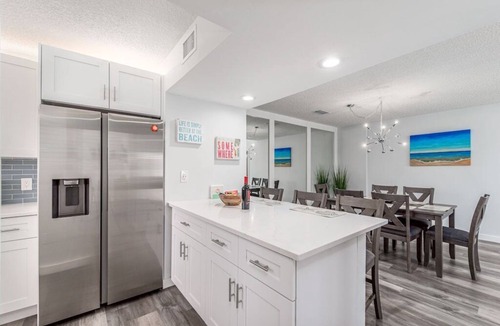 Bella Vista Condo | JupRent's - Ocean Walk Paradise - 3Bed/3Bath - Close to everything in Jupiter!