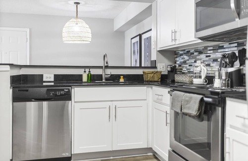 Delray Beach Apartment | Kasa | Charming 1 BD + Near Local Eateries | Delray Beach