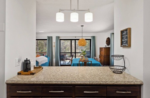 Seneca House | Kate's Kayak Cove on Lake Keowee!