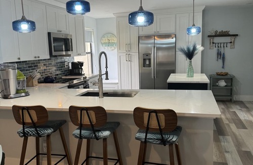 Iona Condo | Kelly Greens Golf & Country Club! 1st Floor Renovated