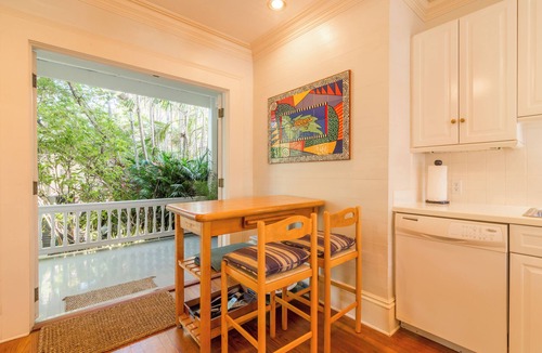 Historic Seaport House | Kemp House in Key West