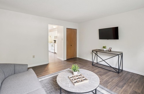 Decatur Apartment | Kenridge Apartments 1930 I 2 Bed 2 Bath