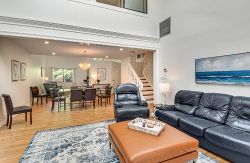 Salem House | Keowee Key Condo w/Lake Access & Community Pools!