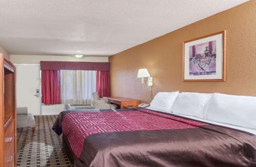 Murfreesboro Hotel | Knights Inn Murfreesboro