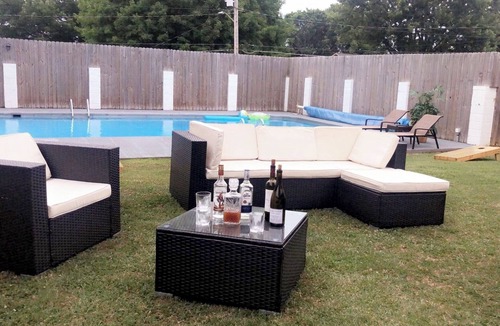 Johnson City House | Knob Creek Falls - Private Inground Pool & Backyard to yourself! Best Location!