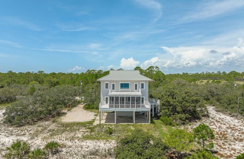 Alligator Point House | "L'Abri Sunrise" Secluded Bald Point Beachfront Haven with Screened Porch & Pet-Friendly Charm!