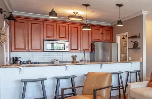 Carrabelle Apartment | Lagniappe - a little something extra on the Gulf