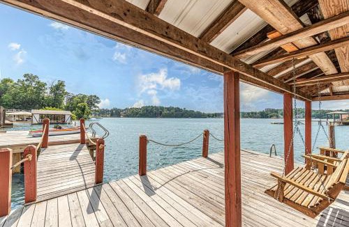 Hickory House | Lake Hickory Trio 1 BR Pink Unit