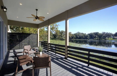 Eustis House | Lake House minutes to downtown Mt Dora and Eustis