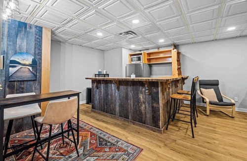 Gainesville House | Lake Lanier Escape- Gainesville Lakefront Stay