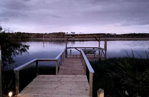 Mount Pleasant House | Lake Seminole Cabin on Spring Creek Channel - Covered Dock
